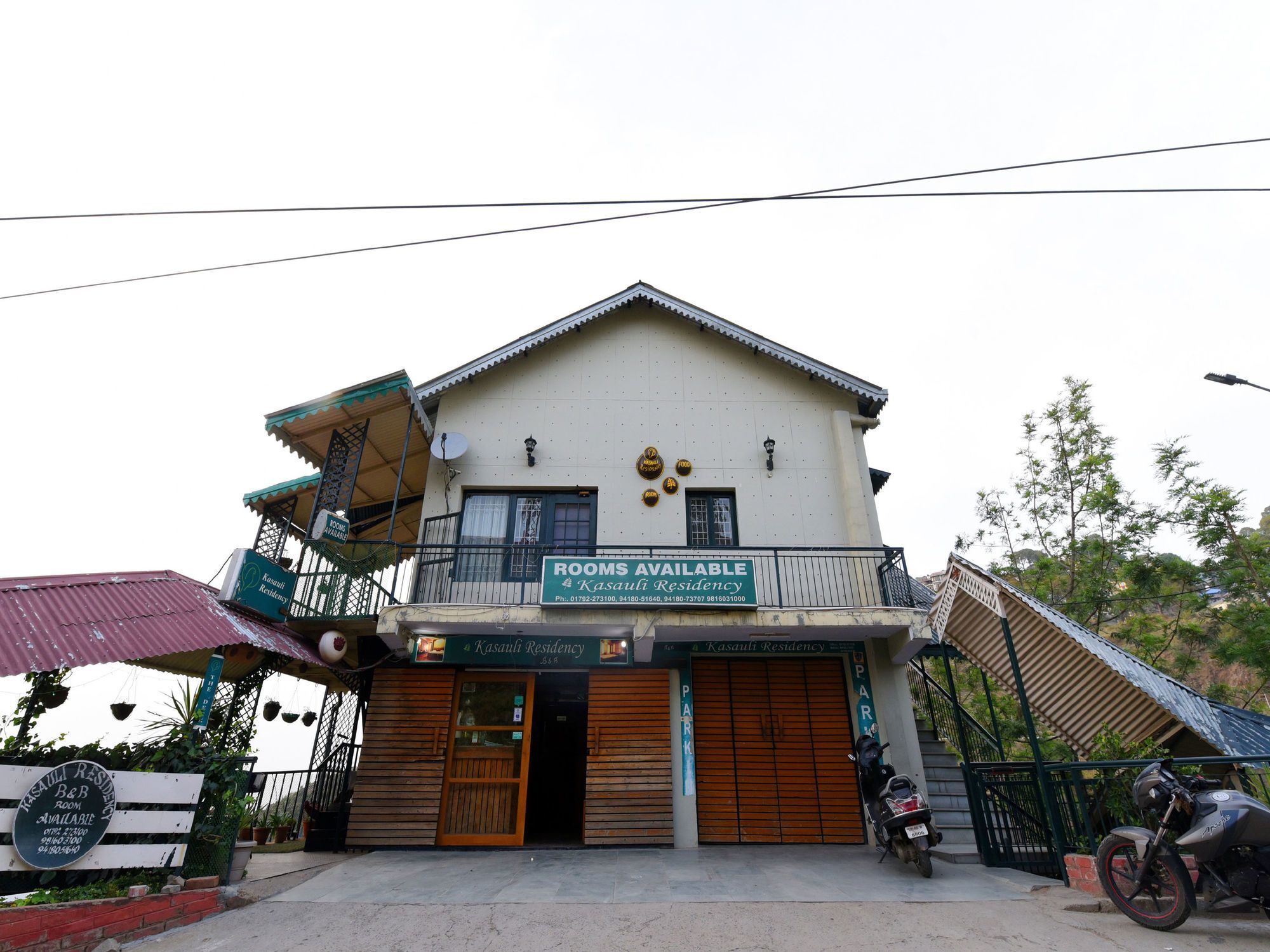 Oyo 14627 Kasauli Residency Hotel Exterior photo